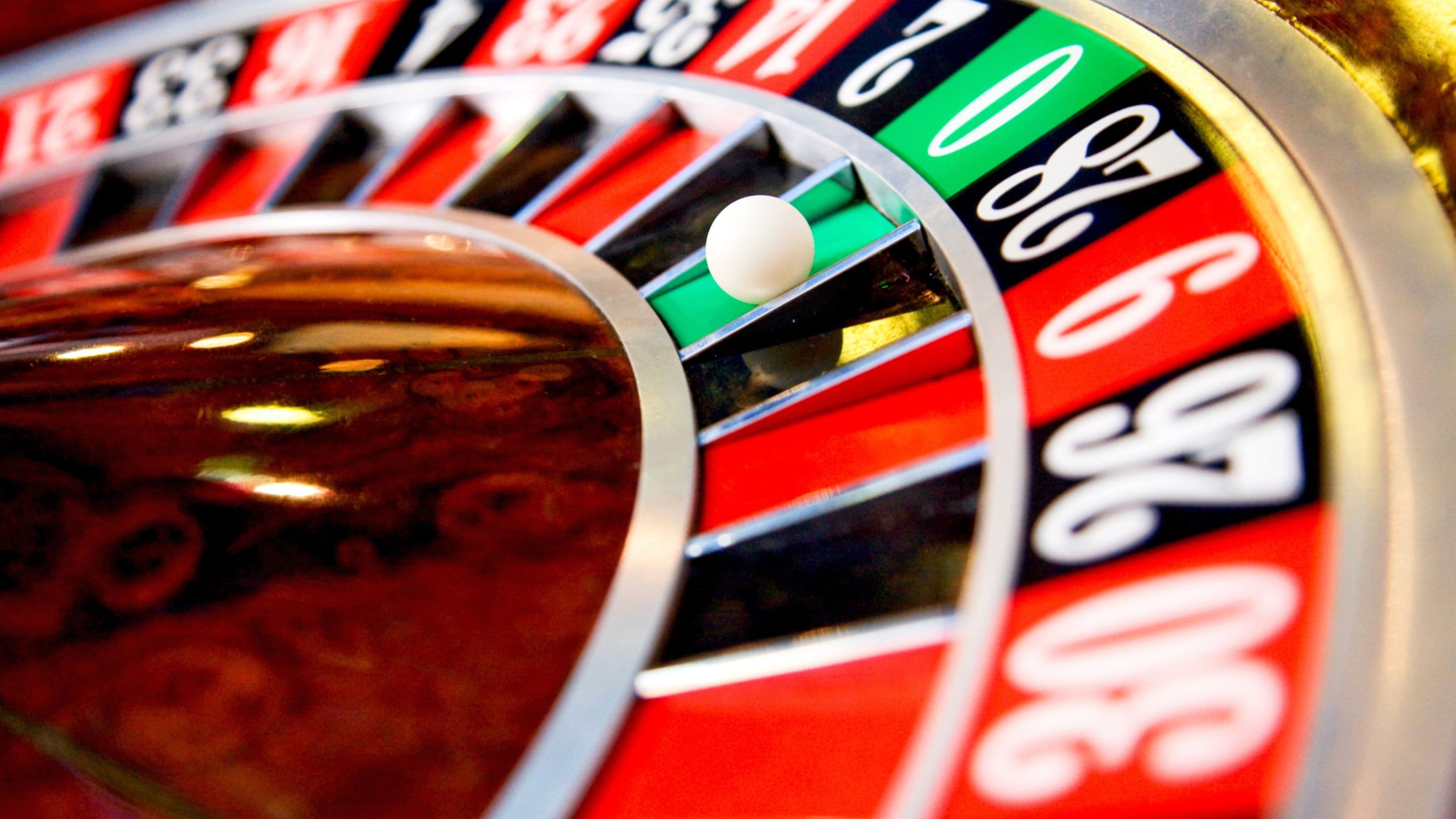 Hard Rock Bet VS Fanduel (2026): Which Is Better?