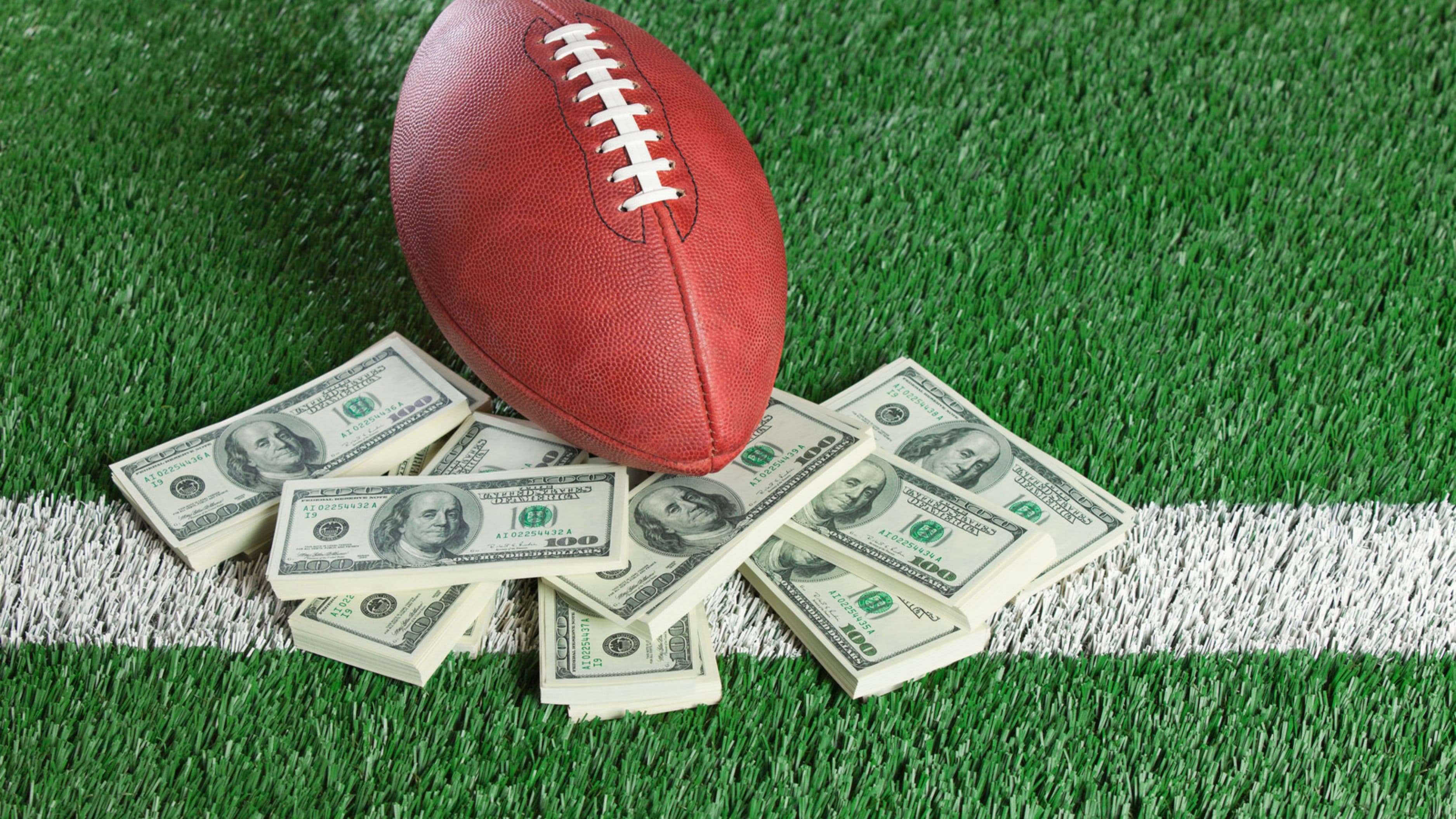 NFL Betting Guide: Lines, Key Numbers & Weekly Strategy